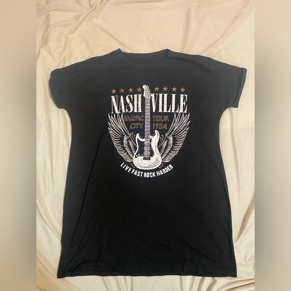 Nashville Shirt Dress! -pair with white boots🤩
